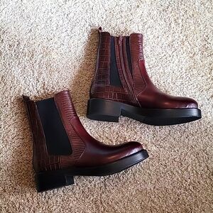 NWOT Jeffrey Campbell boots